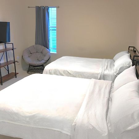 Bright And Cozy 1-Br Condo, Wifi Уилмингтон Экстерьер фото