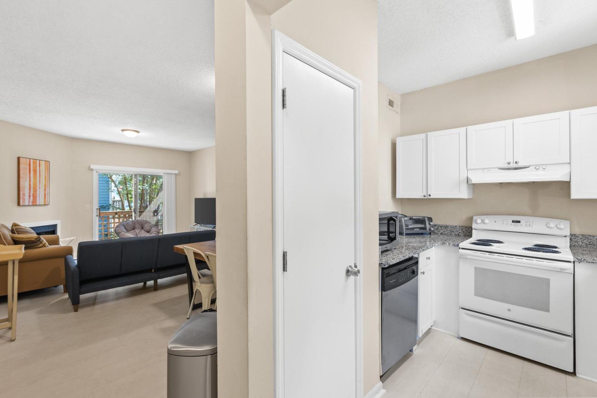 Bright And Cozy 1-Br Condo, Wifi Уилмингтон Экстерьер фото
