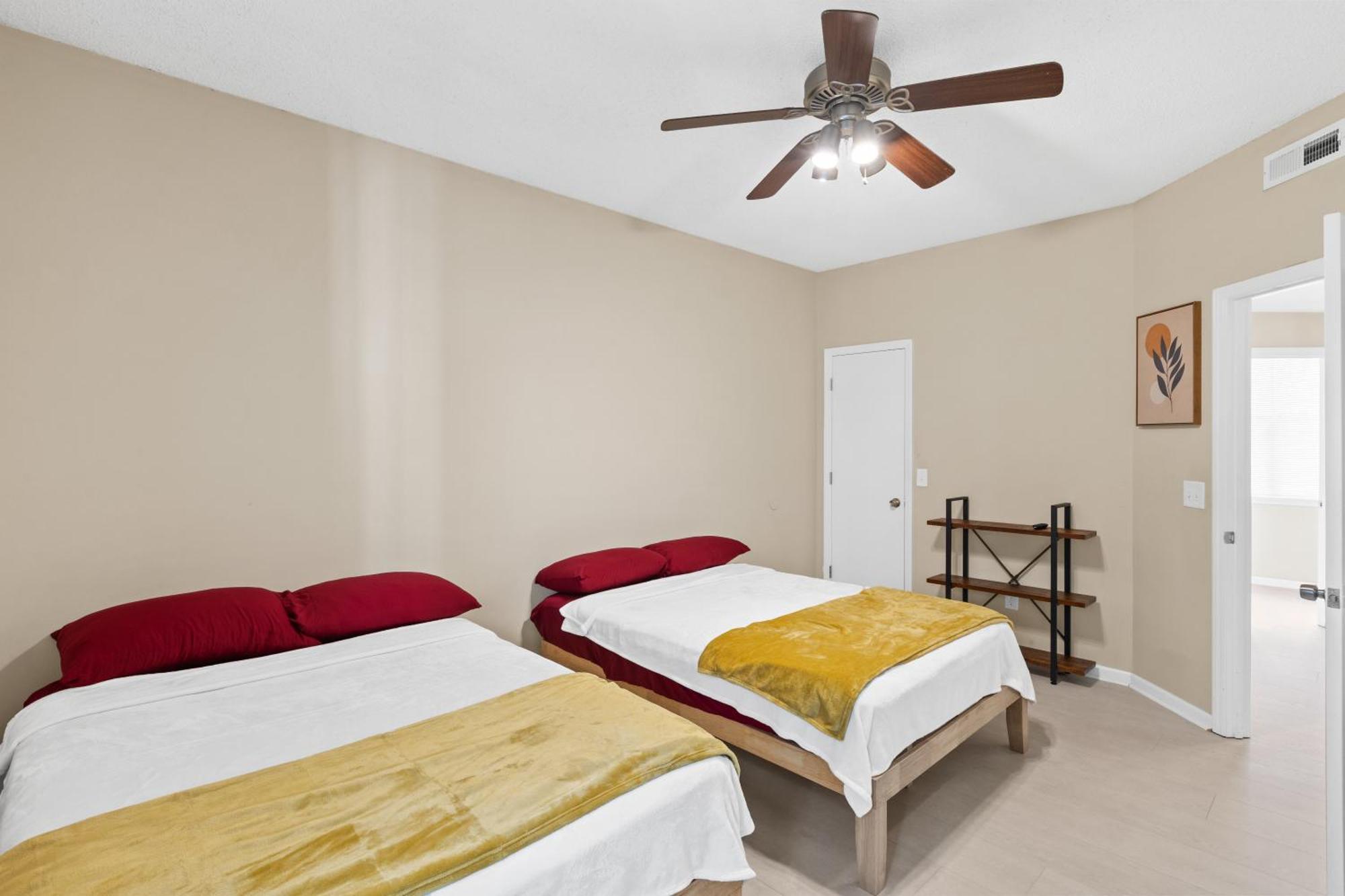 Bright And Cozy 1-Br Condo, Wifi Уилмингтон Экстерьер фото