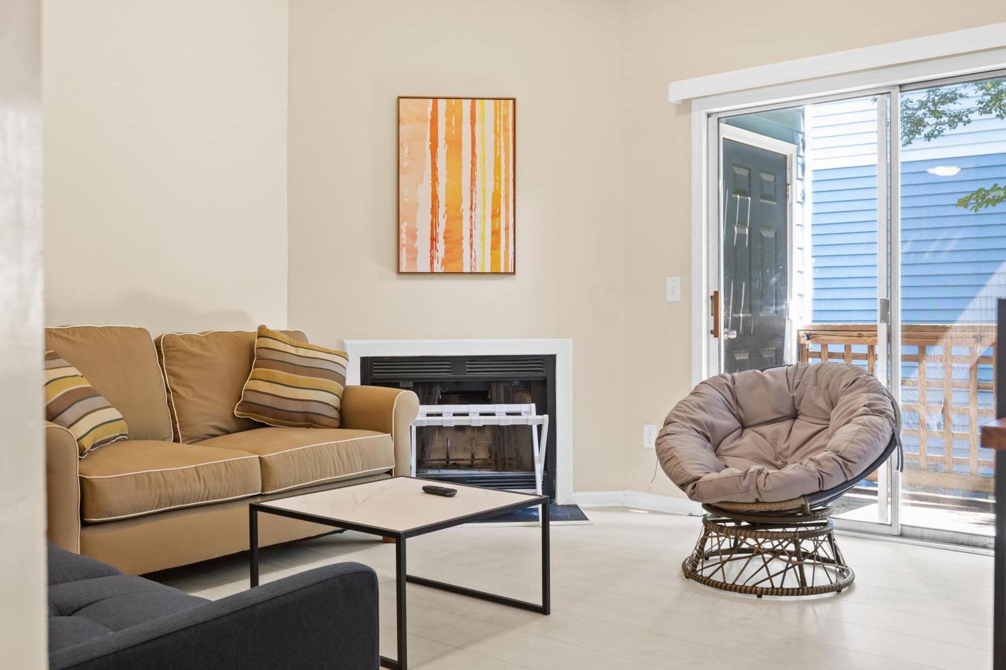 Bright And Cozy 1-Br Condo, Wifi Уилмингтон Экстерьер фото